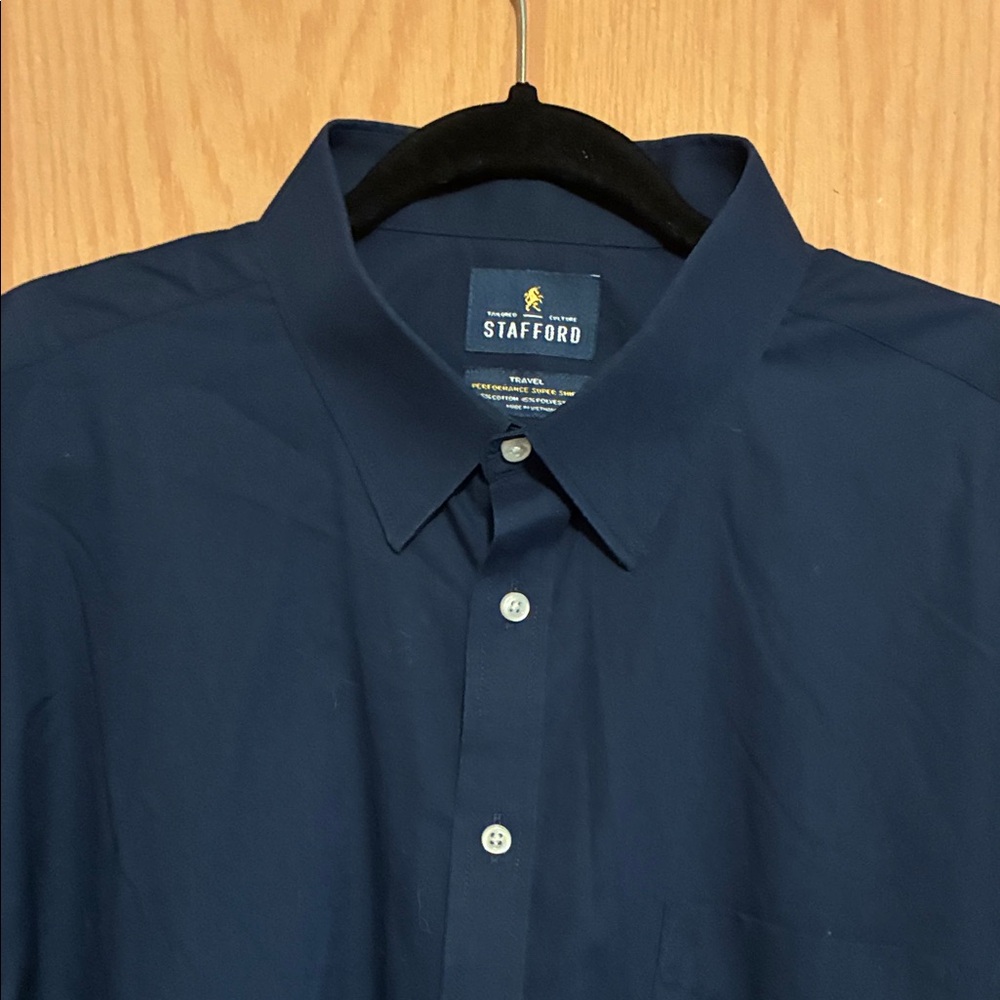 Stafford Men's Dark Blue Dress Shirt